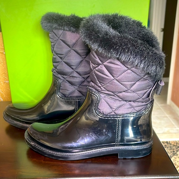 Kate spade women’s rain boot - Picture 4 of 11